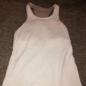 Lululemon tank